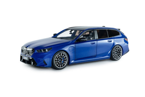 S1814801 1/18 BMW M5 TOURING – M Marina Bay Blue Metallic – 2024