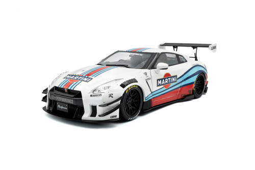 1/18 S1805819 Nissan GT-R (R35) W/ Liberty Walk Body Kit 2.0 – M – 2024