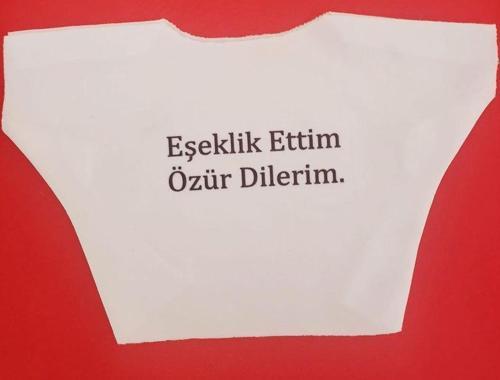 Eşeklik Ettim Yazılı Oyuncak Tişörtü