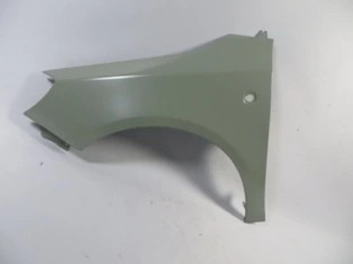 Skoda Fabıa- 07/15; Ön Çamurluk Delikli Sol Gri Boyalı (Sımyı) (Oem No: 5J0821021A)