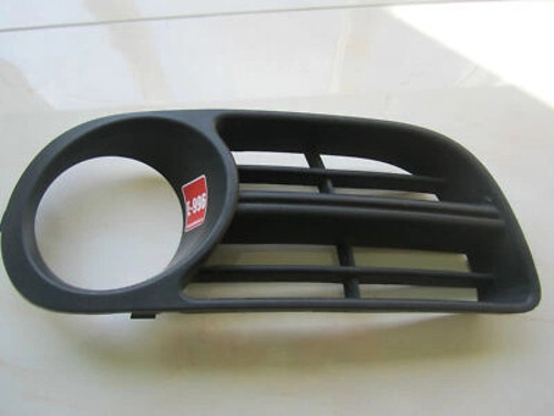 Skoda Fabia Ön Sis Lamba Kapağı Sağ 2004- 2007 (Oem No: 6Y0853666F)
