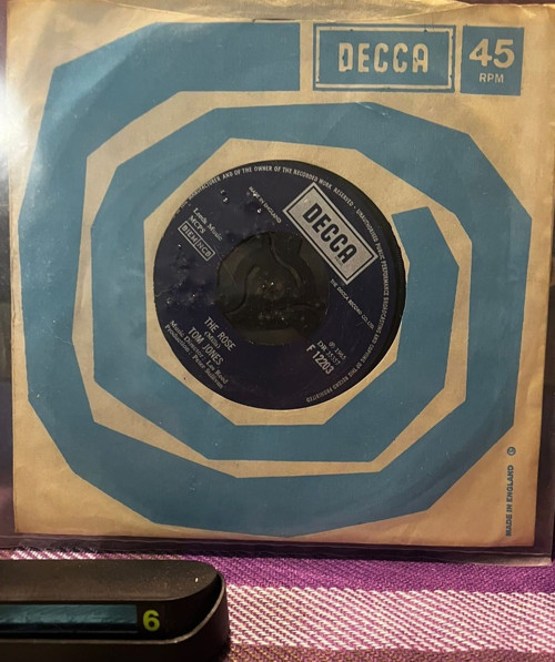 Tom Jones - What's New Pussycat? / The Rose (1965) Orijinal İngiltere Baskı 45'lik Plak