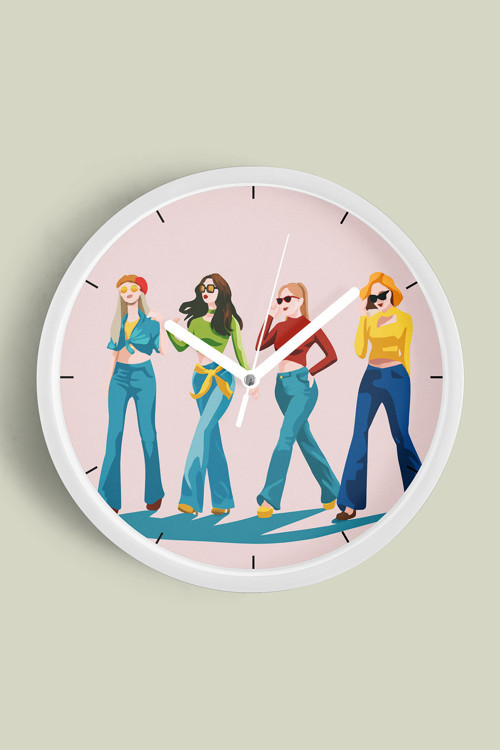 Havalı Kadınlar Tasarımı Modern Duvar Saati - 30Cm - Önü Camlı Beyaz Kasa - Sessiz Mekanizma