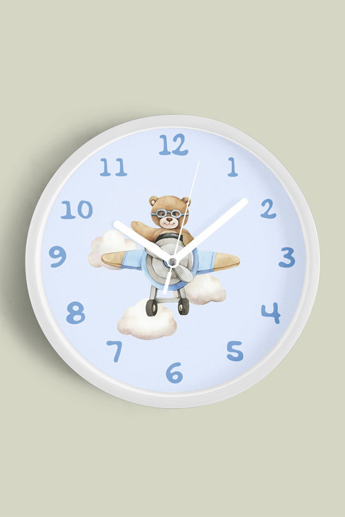 Helikopter Süren Ayı Çocuk Odası Duvar Saati - 25Cm - Önü Camlı Beyaz Kasa - Sessiz Mekanizma