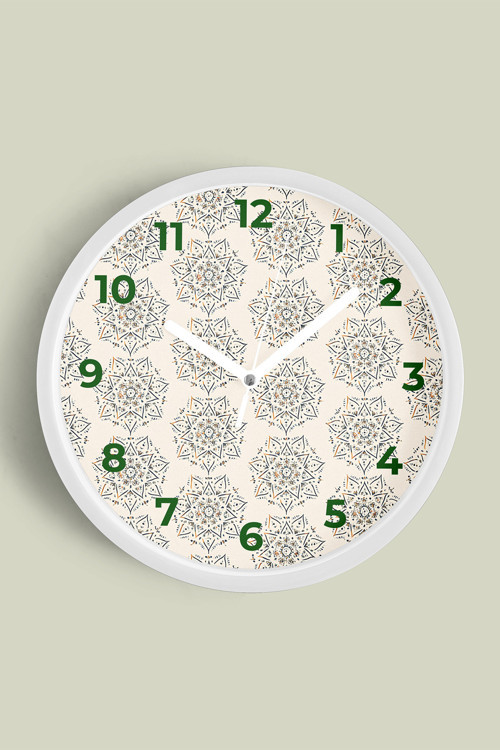 Mandala Tarzı Çiçek Çizimi Modern Duvar Saati - 30Cm - Önü Camlı Beyaz Kasa - Sessiz Mekanizma