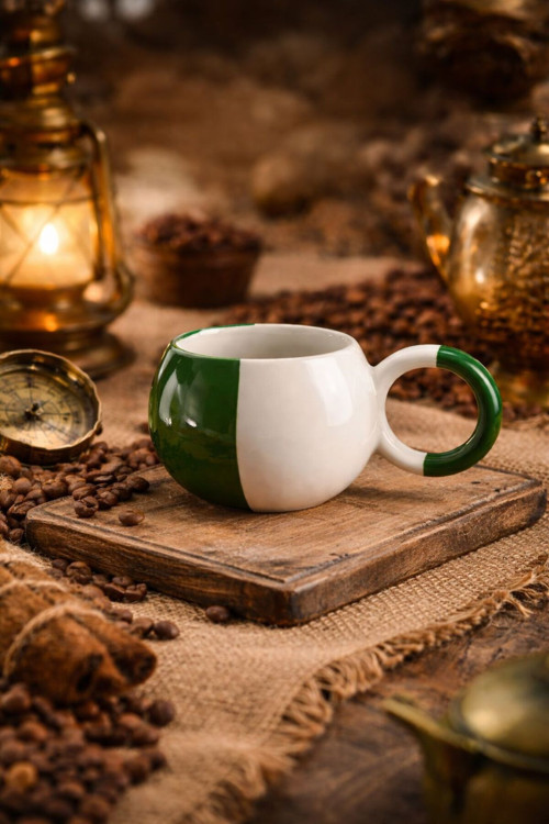 Mug Yeşil Beyaz Yatay Seramik Kupa Fincan