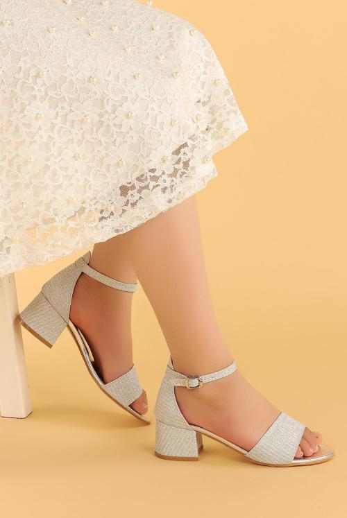 769 Çupra Günlük Kız Çocuk 3 Cm Topuklu Sandalet Ayakkabı Gümüş