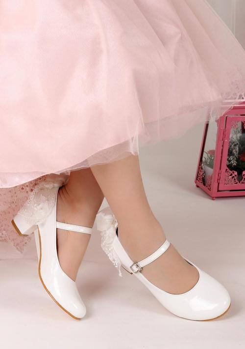 Günlük Kız Çocuk 4 Cm Topuklu Ayakkabı 754 Rugan Beyaz