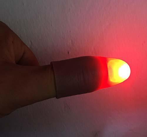 Led Işıklı Sihirli Parmak Işıklı Parmak Şaka Parmak 