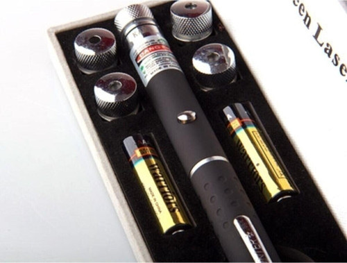 Yeşil Lazer Pointer 3000 Mw 5 Km Etkili 5 Başlıklı