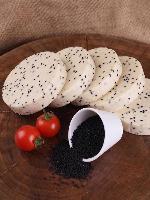 Çörek Otlu Topak Peyniri 1000 g e