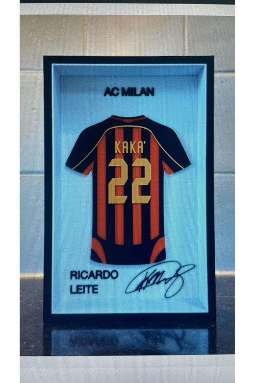 Kaka Ac.Milan. Forma İmzalı Çerçeve Hediyelik 14X22 Cm