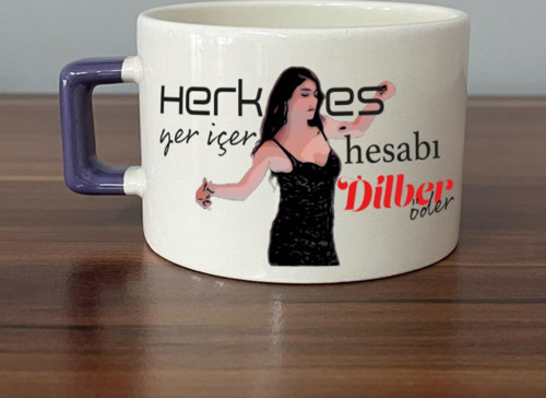 Herkes Yer İçer Hesabı Dilber Öder Baskılı Mor Kulplu C Fincan