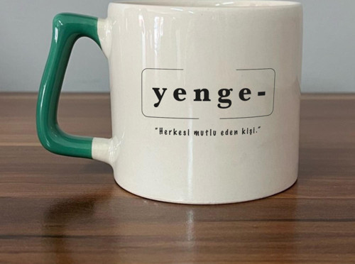 Yenge Baskılı Yeşil Kulplu D Kupa
