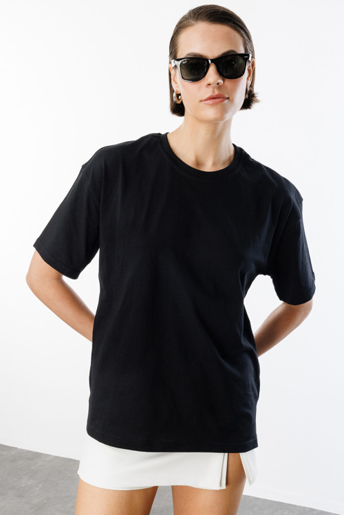 Kadın %100 Organik Pamuk Relaxed Fit Yırtmaçlı Yuvarlak Yaka T-shirt YIRTMAÇLI-T-SHIRT