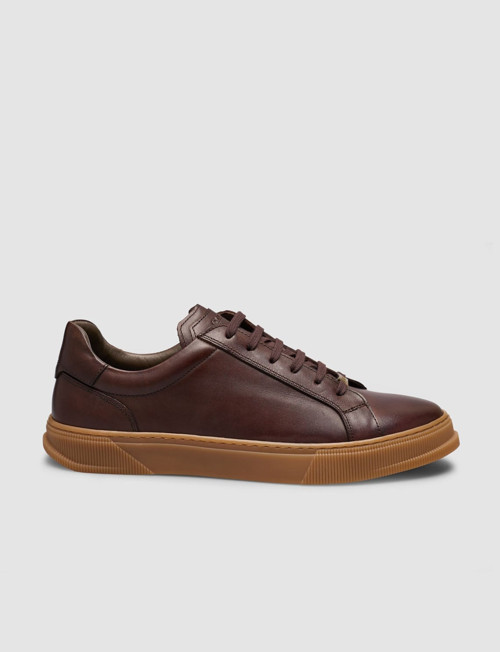 Loravia Kahverengi Deri Bağcıklı Erkek Sneaker Taba Tabanlı