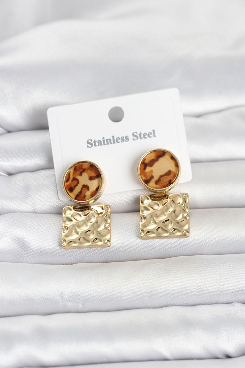 Gold Renk Leopar Desenli Plaka Model Kadın Küpe - EBJ260516W42236