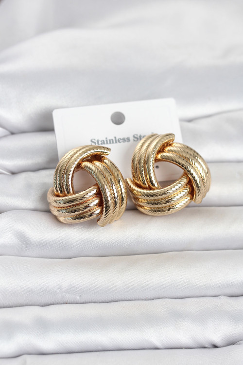 Gold Renk Sarmal Model Kadın Küpe - EBJ260516W42245