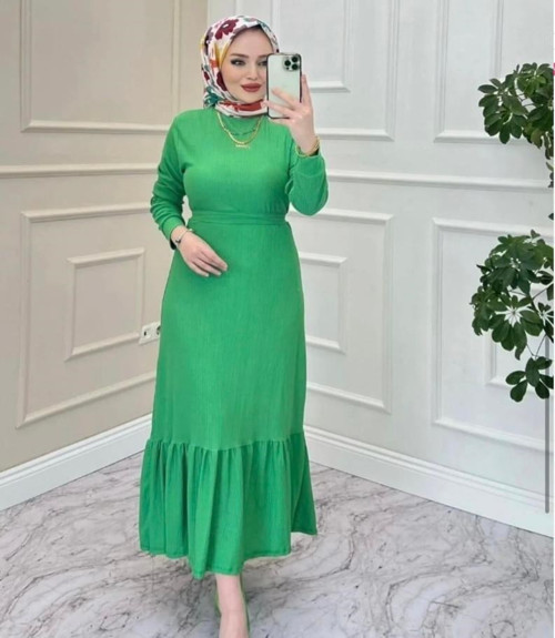 Kadın Eteği Volanlı Elbise Yeşil