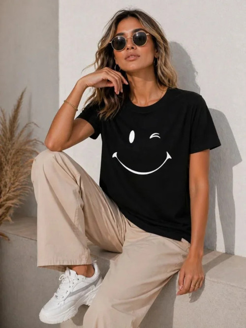 Minimal Gülümseyen Yüz Baskılı Tişört Kısa Kol Yazlık T-Shirt - Siyah - L - Siyah
