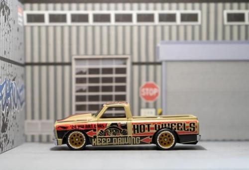 Tekli Arabalar 67 CHEVY C10 HTB72