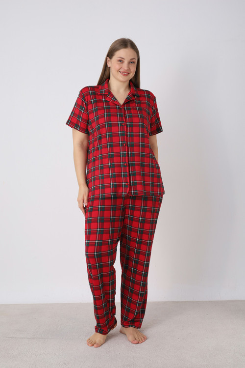 Kadın Kareli Kırmızı Kısa Kollu Önden Düğmeli Soft Battal Pijama Takımı