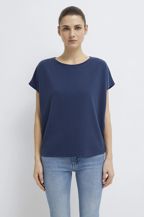 Yuvarlak Yaka Bol Rahat Bayan T Shirt 167245-70487 LACİVERT
