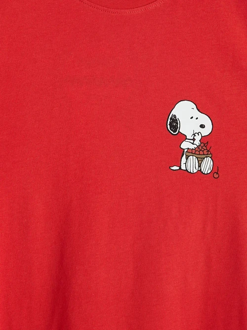 Kırmızı Bisiklet Yaka Snoopy Baskılı Kadın Tişört