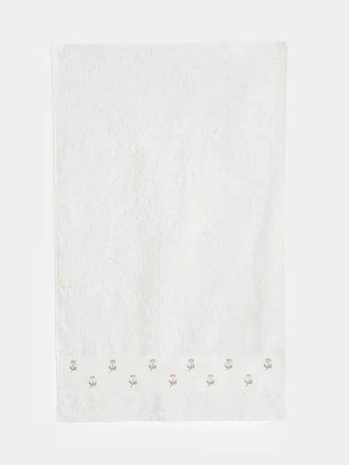 Ekru Çiçek Nakışlı Yüz Havlusu 50x80 cm