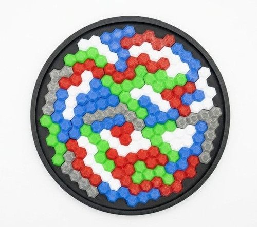 Hexagon Zeka Oyunu - Geometrik Akıl ve Mantık Puzzle - Kilitli Kapaklı Taşınabilir Akıl Oyunu