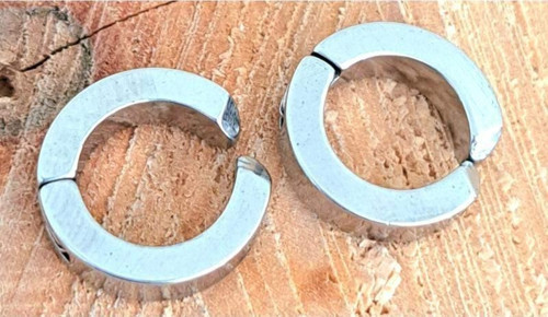 Çelik Gümüş Renk Düz Kıstırmalı Çift Unisex Küpe