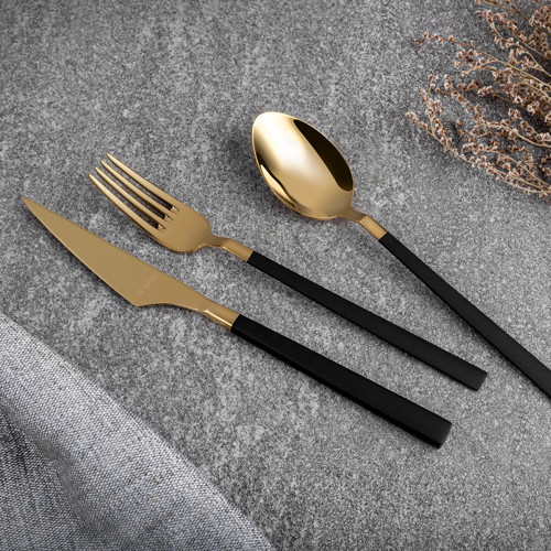 Vogue Pvd Gold Siyah 24 Parça 6 Kişilik Çatal Kaşık Bıçak Takımı