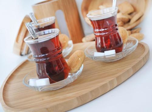 Macchiato - Üçgen Tepsi Küçük