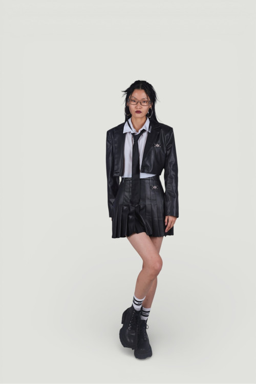 Crop Model Astarlı College Ceket Siyah
