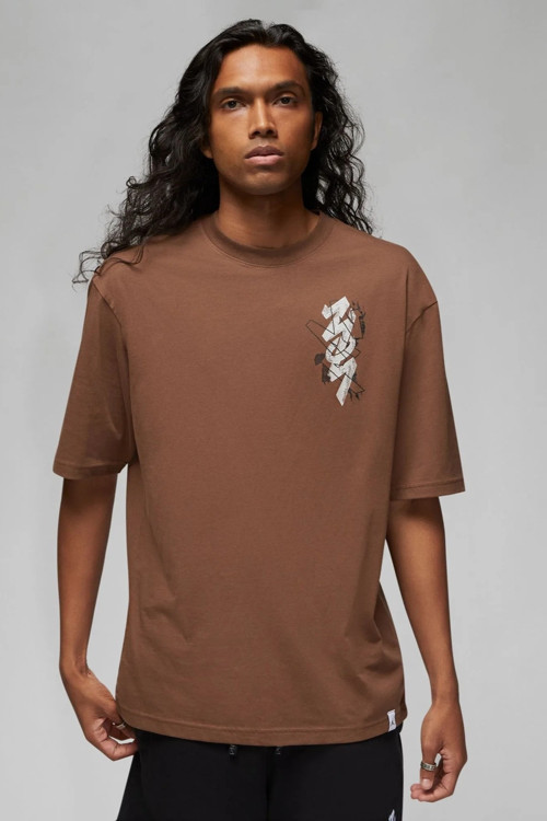 Air Jordan Zion Sneaker School Mens Tee Black Grafik Baskılı Erkek Tişört Kahverengi
