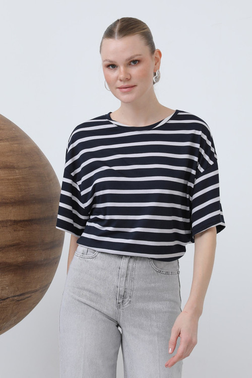 Kadın Bisiklet Yaka Çizgili Tshirt - 20634TSH - BLACK-ECRU