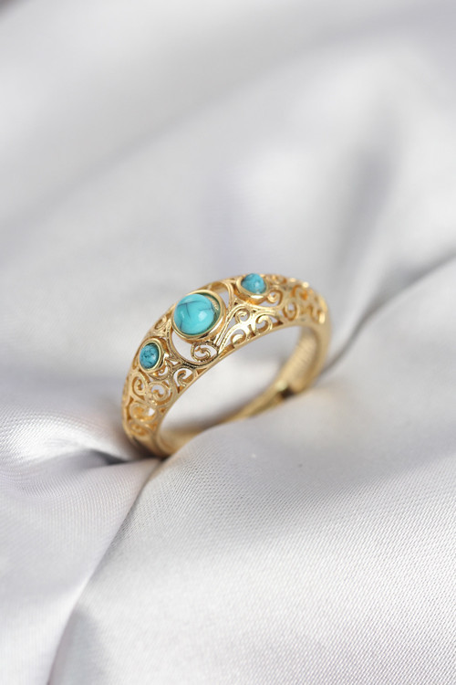 Model Taşlı Gold Renk Kadın Yüzük