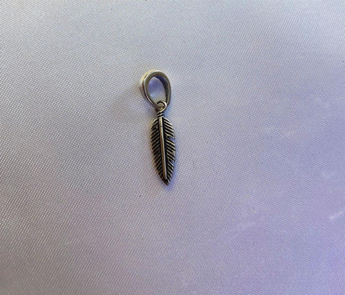 Bayan Gümüş Bileklik Uyumlu Tüy Model Charm