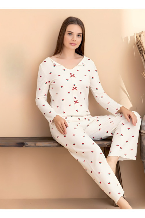 Kadın Kurdele Detaylı Kiraz Desenli U Yaka Likralı Pijama Takım