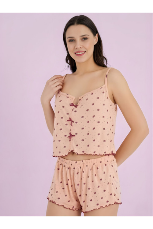 Kadın Fırfırlı Çilek Desenli Kurdele Detaylı İp Askılı Şortlu Pijama Takım