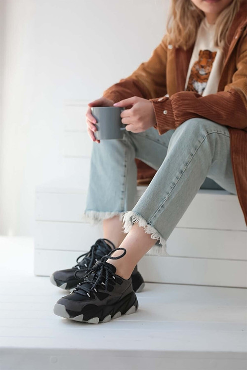 Rahat Günlük Kalın Taban Siyah Kadın Sneaker