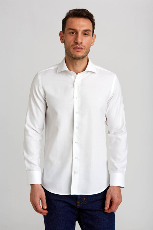 Beyaz Modern Fit Pamuk Klasik Yarım İtalyan Yaka Gömlek