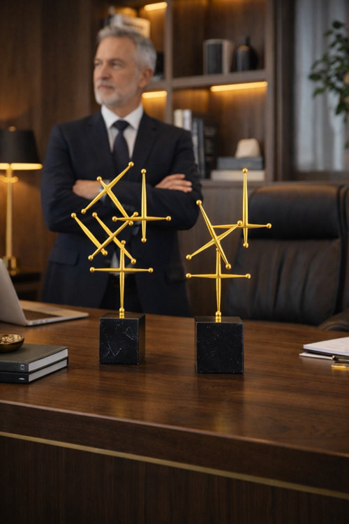 Kalyx Gold Dekoratif Obje Seti 2’li – Metal Mermer Kaideli Modern Salon Ofis Masa Dekoru
