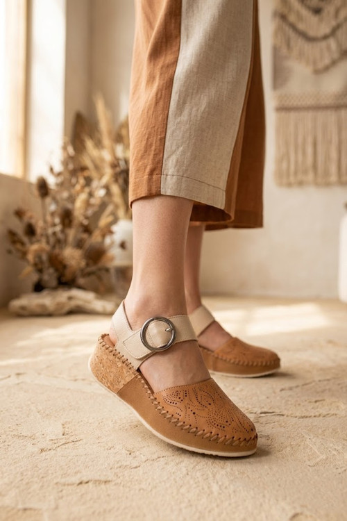 Well Foot 26064 Bej-Taba Hakiki Deri Kadın Sandalet