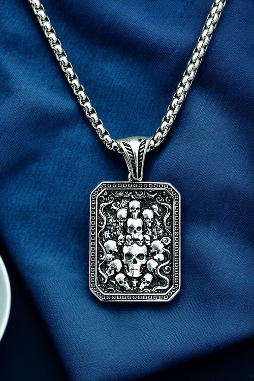 Ak Store Silver Gümüş Kaplama K-163 Paslanmaz Kromix Erkek Kolyesi Ölüler Yurdu Kurukafa Madalyon
