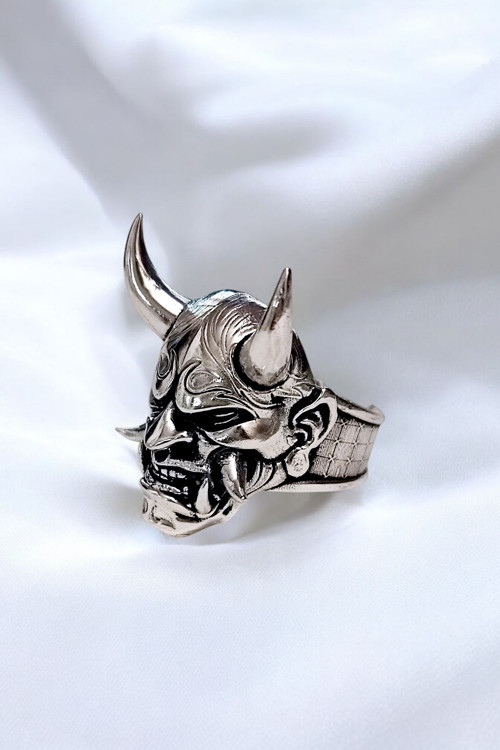 Ak Store Silver Erkek, Gümüş Kaplama Paslanmaz Kromix Çelik Yüzük - Japon Oni Maskesi Gotik Demon Motorcu Tasarım