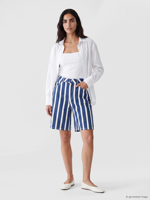Jeans Lacivert Şort