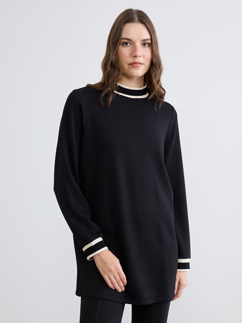 Classic Siyah Sweatshirt
