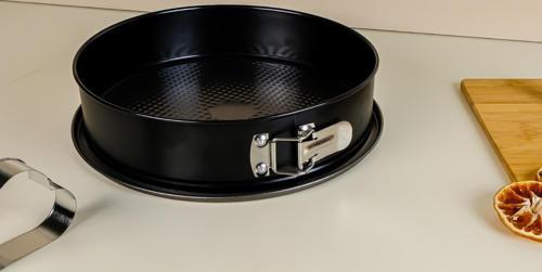 Kelepçeli Kek Kalıbı Siyah 28 cm