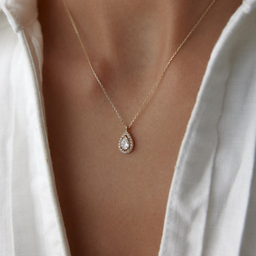 Moonlit Drop Damla Baget Kolye